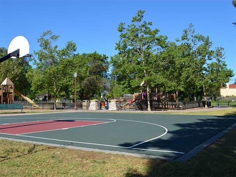 Jack-Lyle-Park basketball court, playground, shade