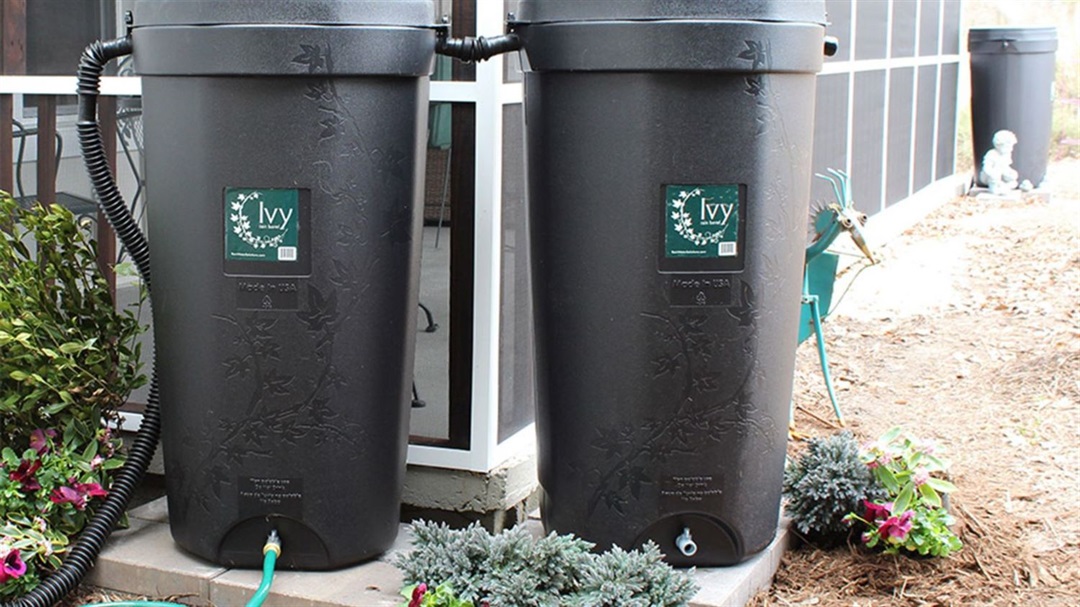 Prepare for the rainy season by installing a rain barrel! City of Menlo