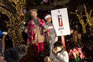 Shop Local! Light up the Season, Dec. 6, 2024