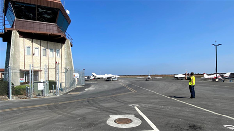 Palo Alto Airport Runway